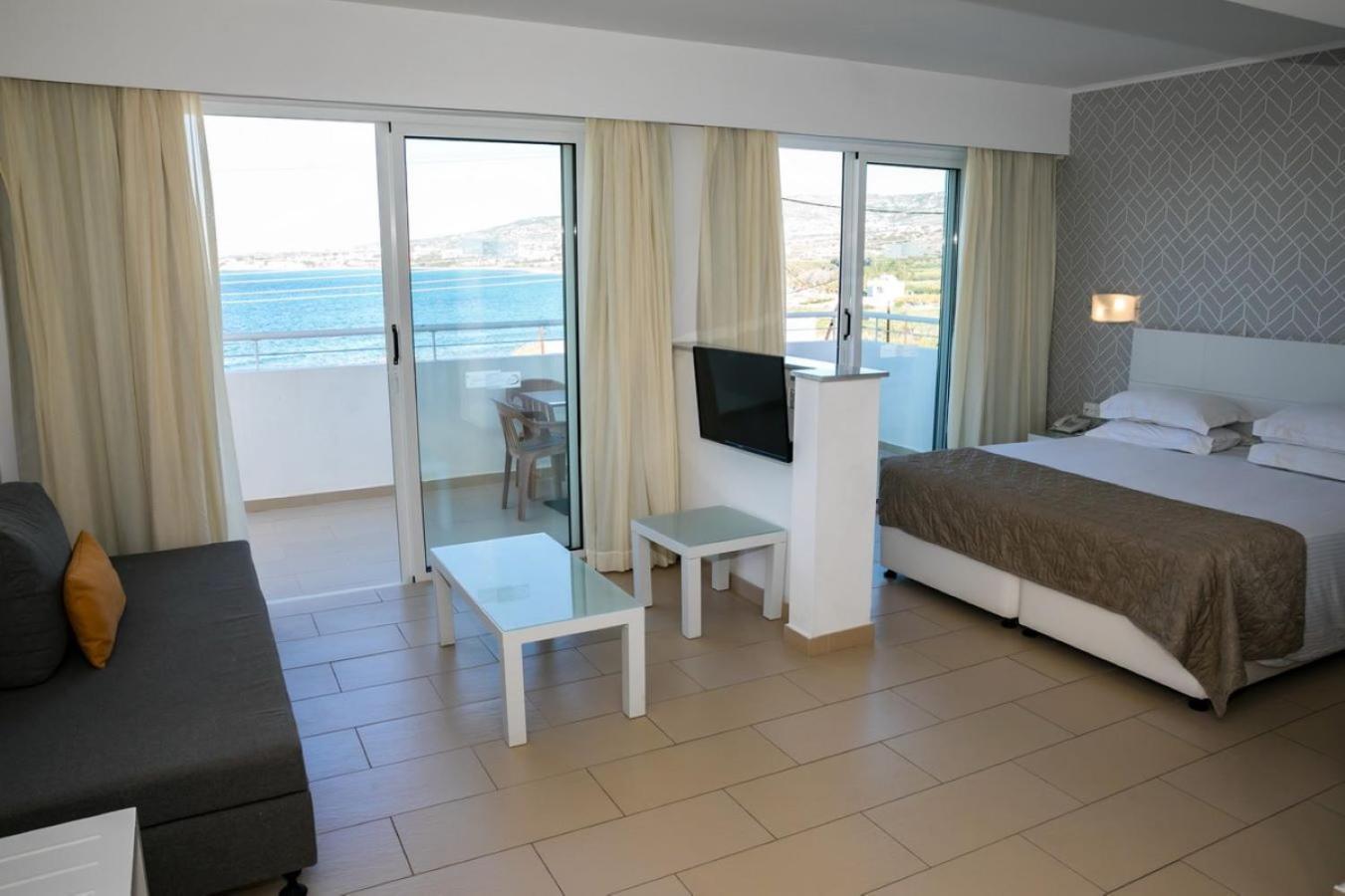 Theo Sunset Bay Hotel Kissonerga Exterior foto