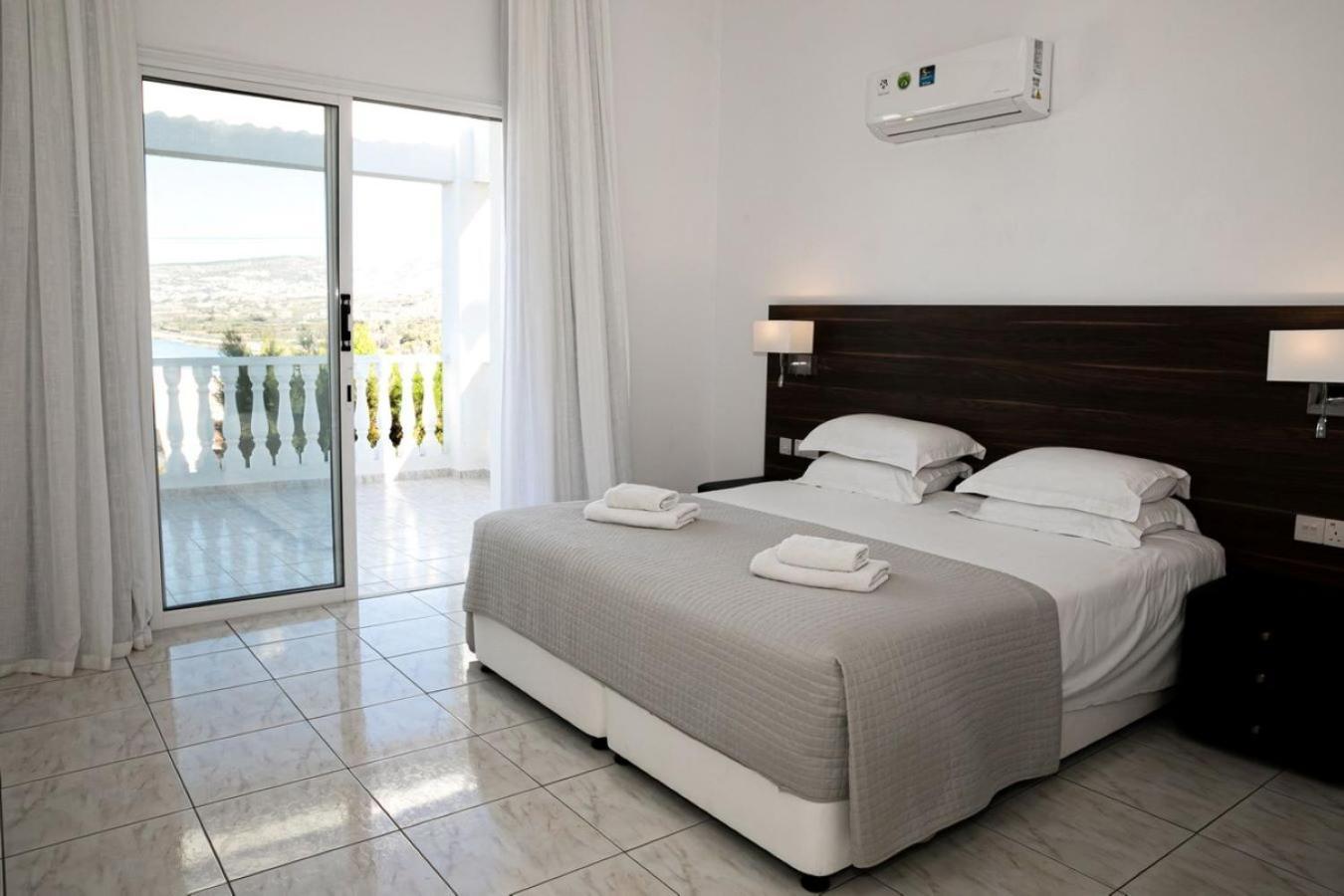 Theo Sunset Bay Hotel Kissonerga Exterior foto
