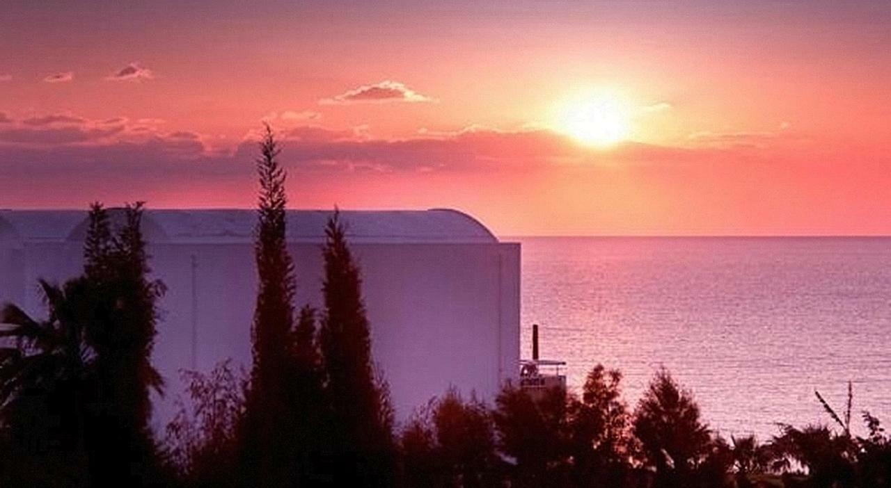 Theo Sunset Bay Hotel Kissonerga Exterior foto