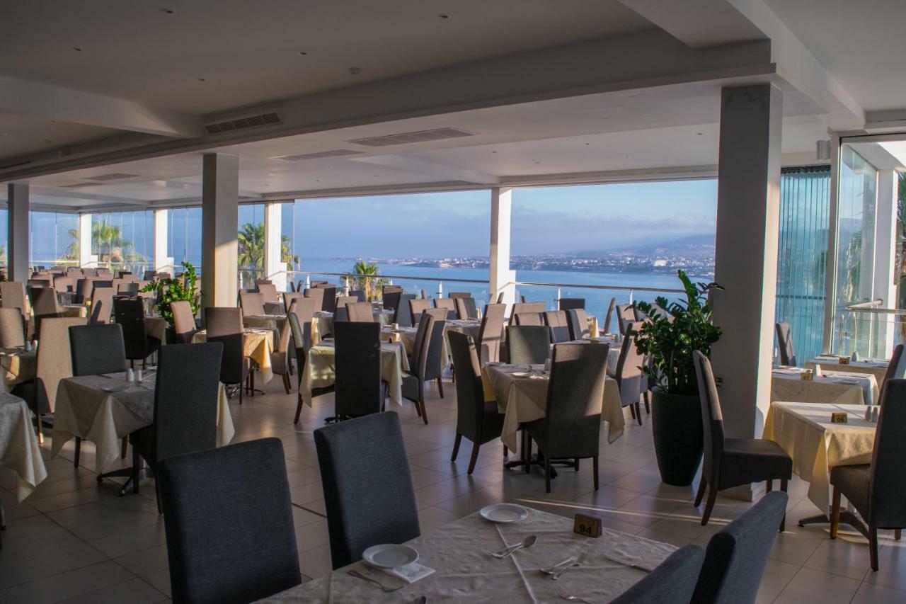 Theo Sunset Bay Hotel Kissonerga Exterior foto